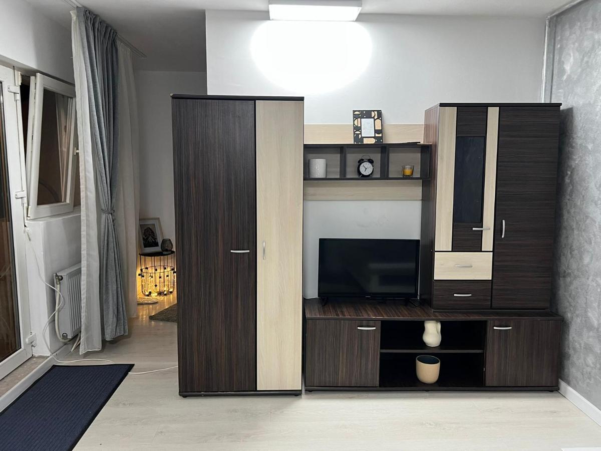 Ferienwohnung Compact House Cluj-Napoca Exterior foto